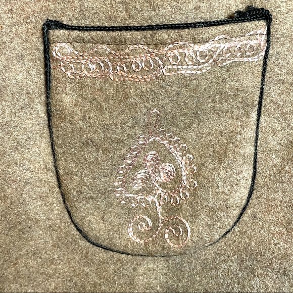 Embroidered Wool Vest - Picture 7 of 7